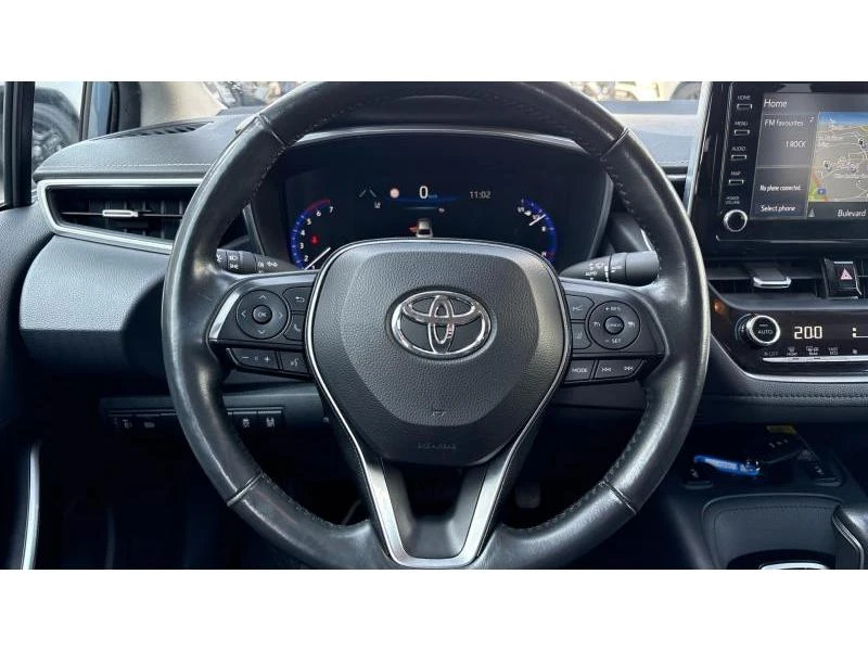 Toyota Corolla 1.8HSD SDN LUXURY PLUS, снимка 13 - Автомобили и джипове - 53866694