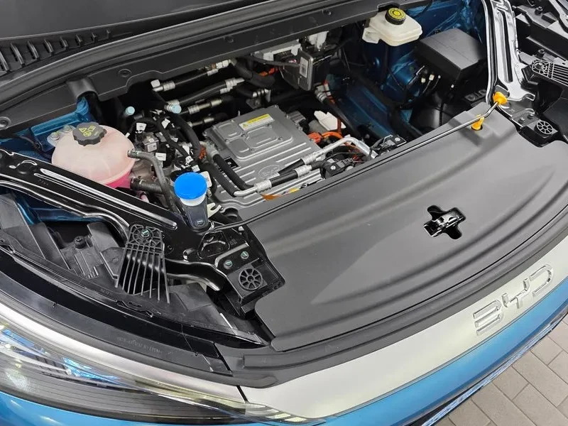 BYD Atto3, снимка 6 - Автомобили и джипове - 56223428
