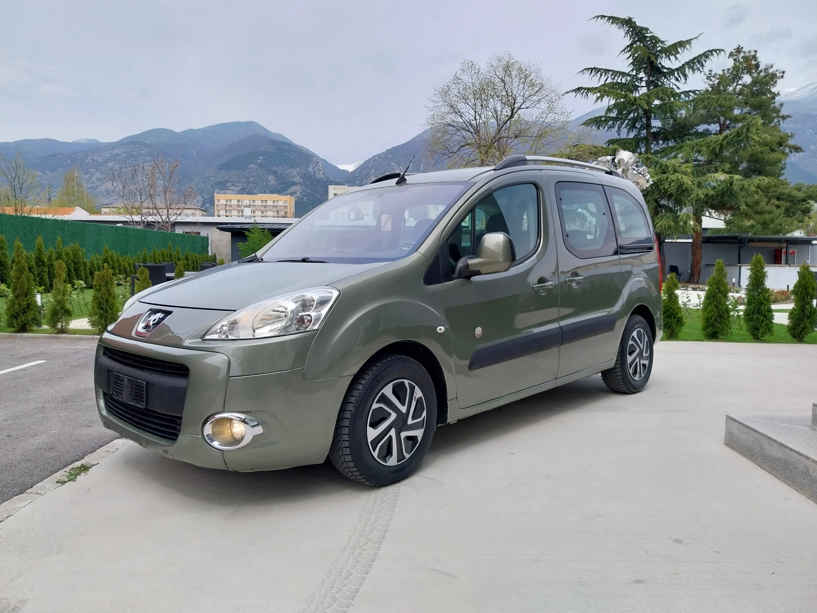 Citroen Berlingo 1.6 HDI /TEPEE-LUXURY/4+ 1 места.//NAVI//НОВО// - изображение 3