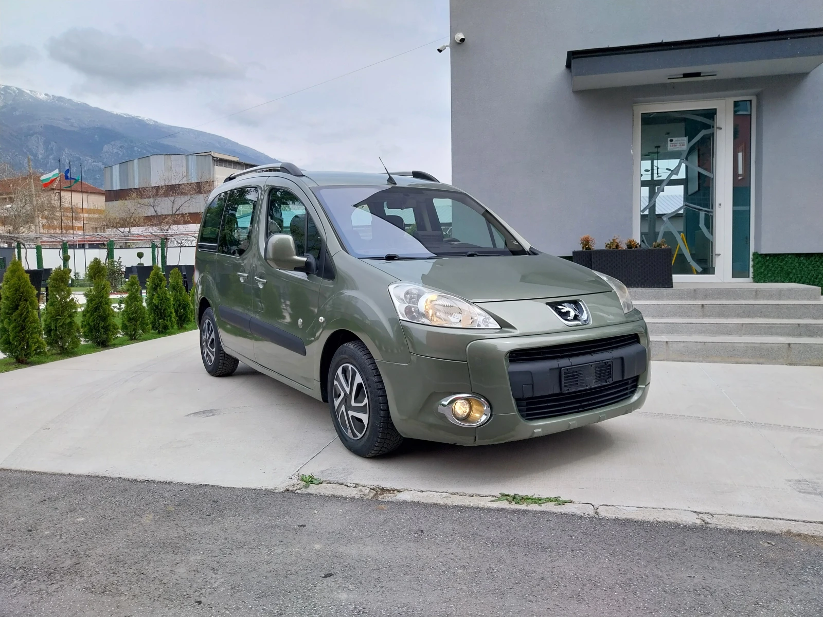Citroen Berlingo 1.6 HDI /TEPEE-LUXURY/4+ 1 места.//NAVI//НОВО// - изображение 4