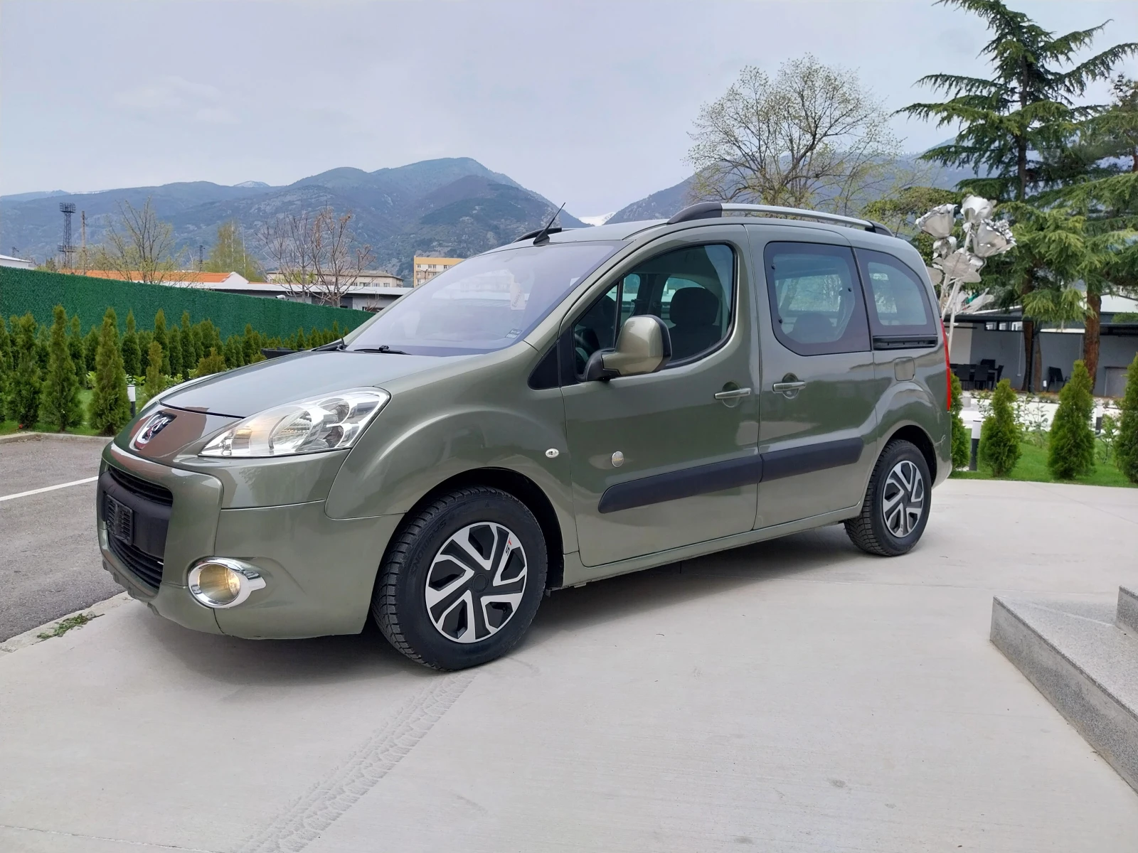Citroen Berlingo 1.6 HDI /TEPEE-LUXURY/4+ 1 места.//NAVI//НОВО// - изображение 8