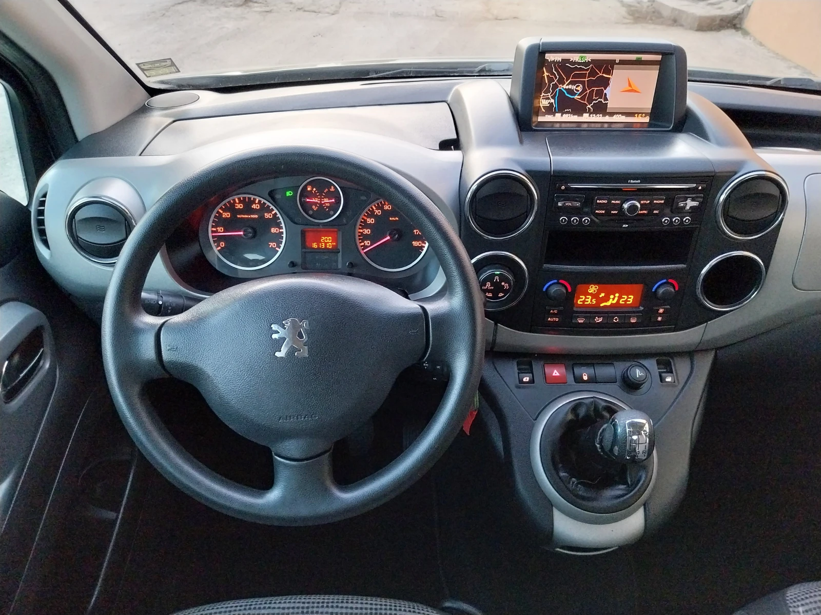 Citroen Berlingo 1.6 HDI /TEPEE-LUXURY/4+ 1 места.//NAVI//НОВО// - изображение 9