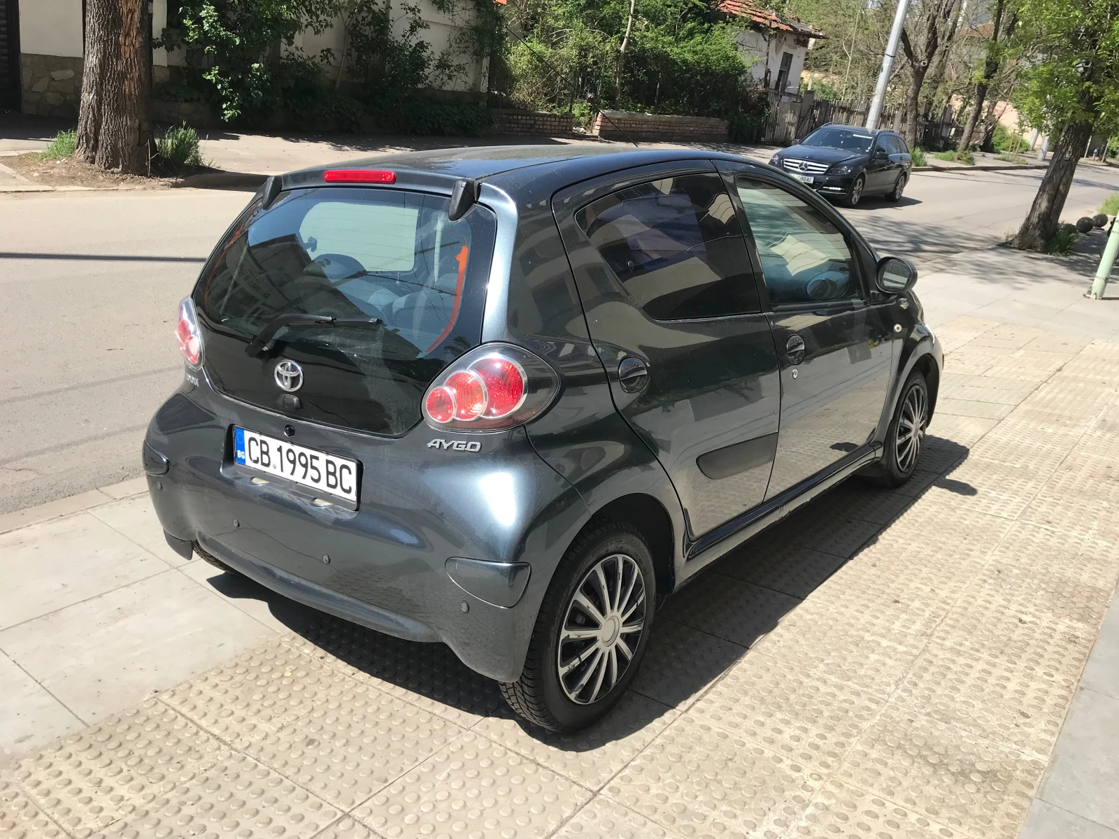 Toyota Aygo 1.0 с регистрация - изображение 5