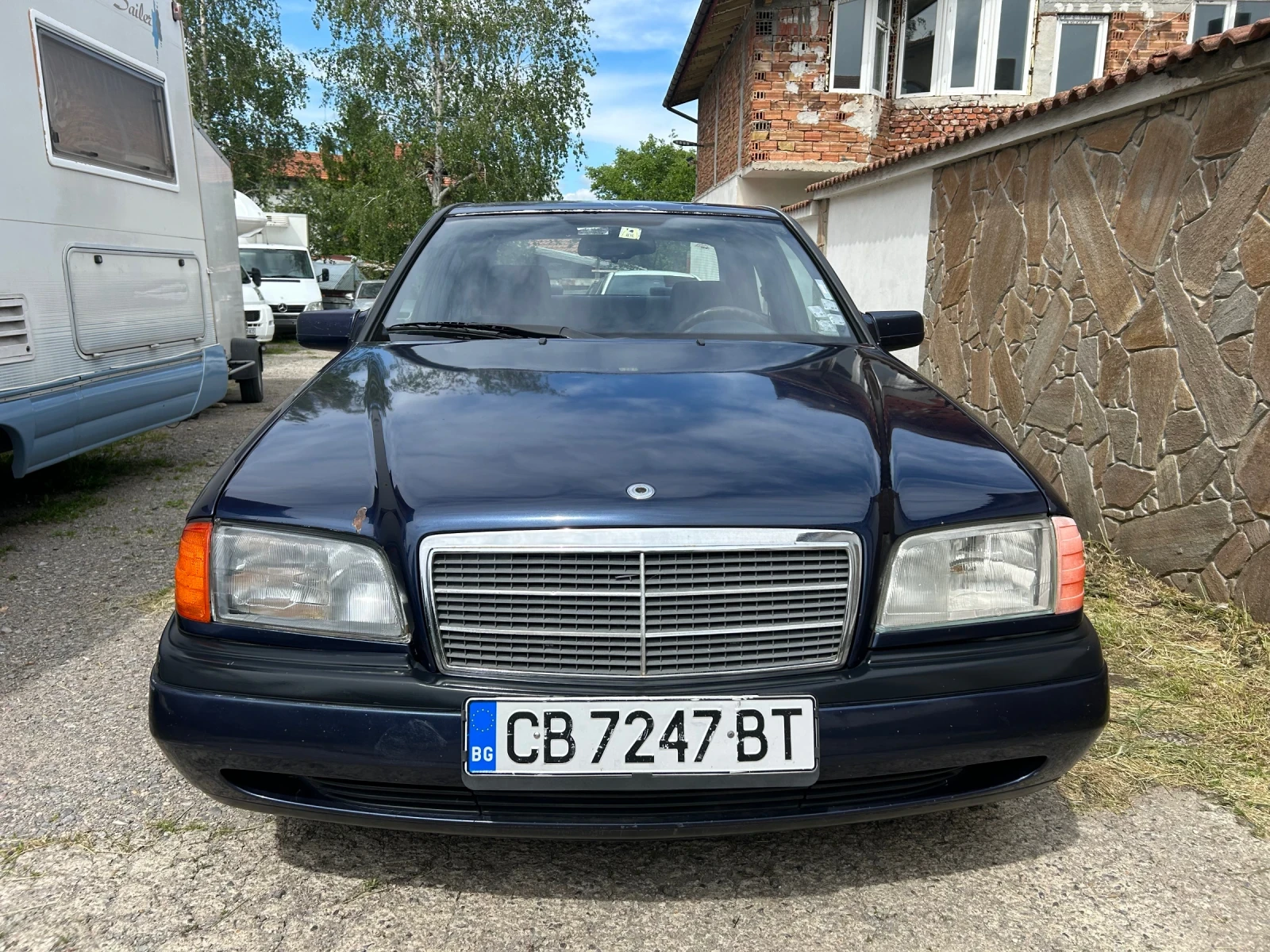 Mercedes-Benz C 220 Benzin-GAS - изображение 2