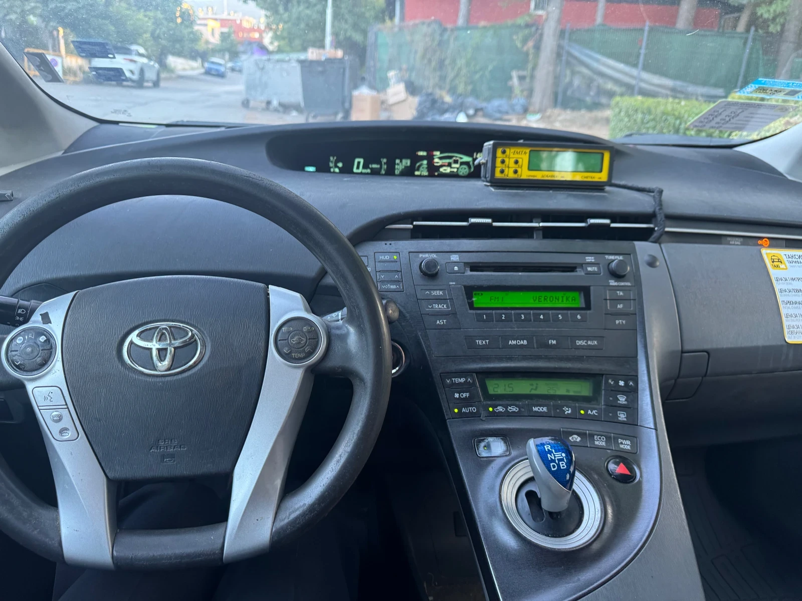 Toyota Prius  - изображение 6