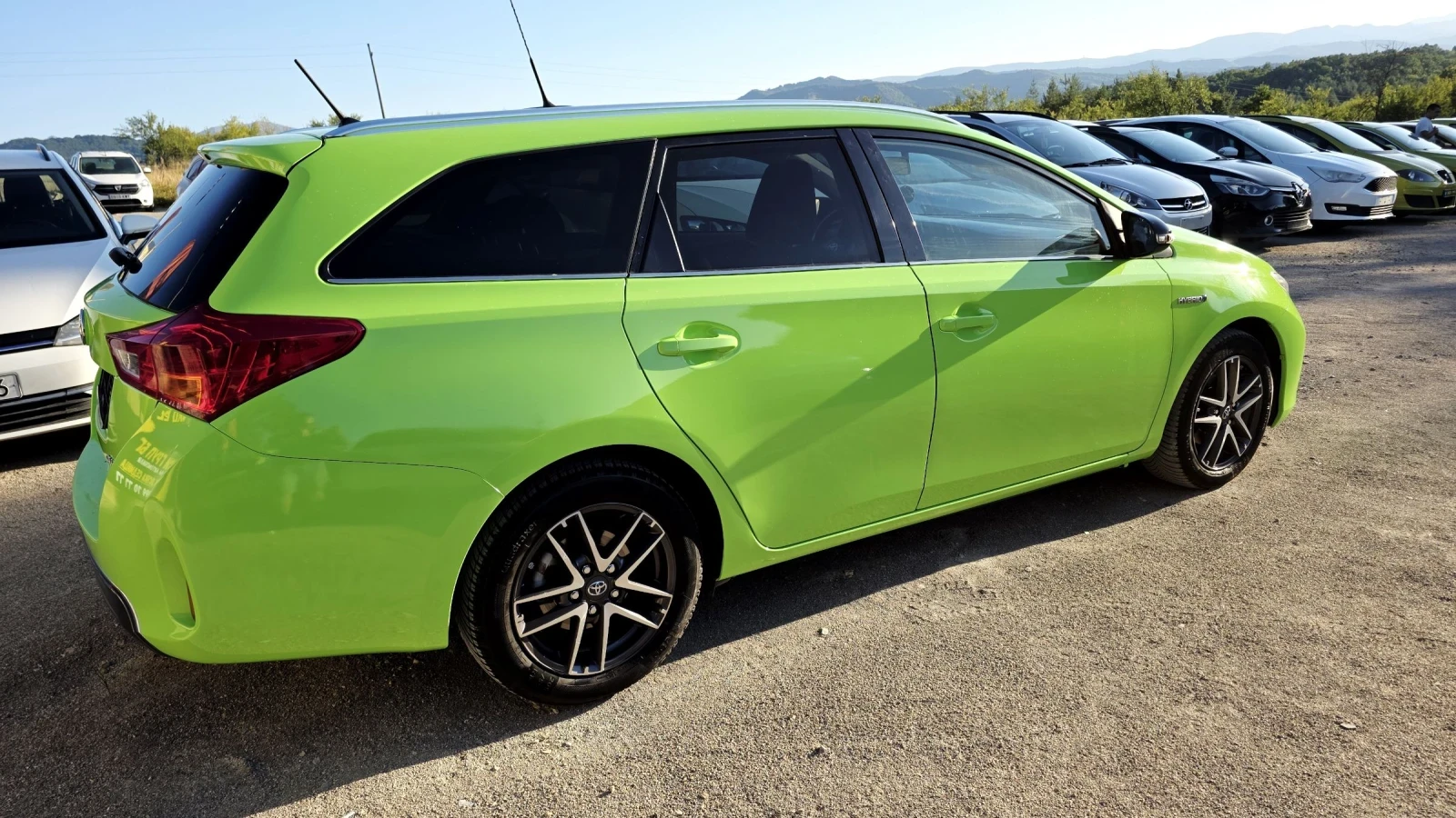 Toyota Auris Hybrid* ГОТОВА ЗА ТАКСИ | Mobile.bg — изображение 11