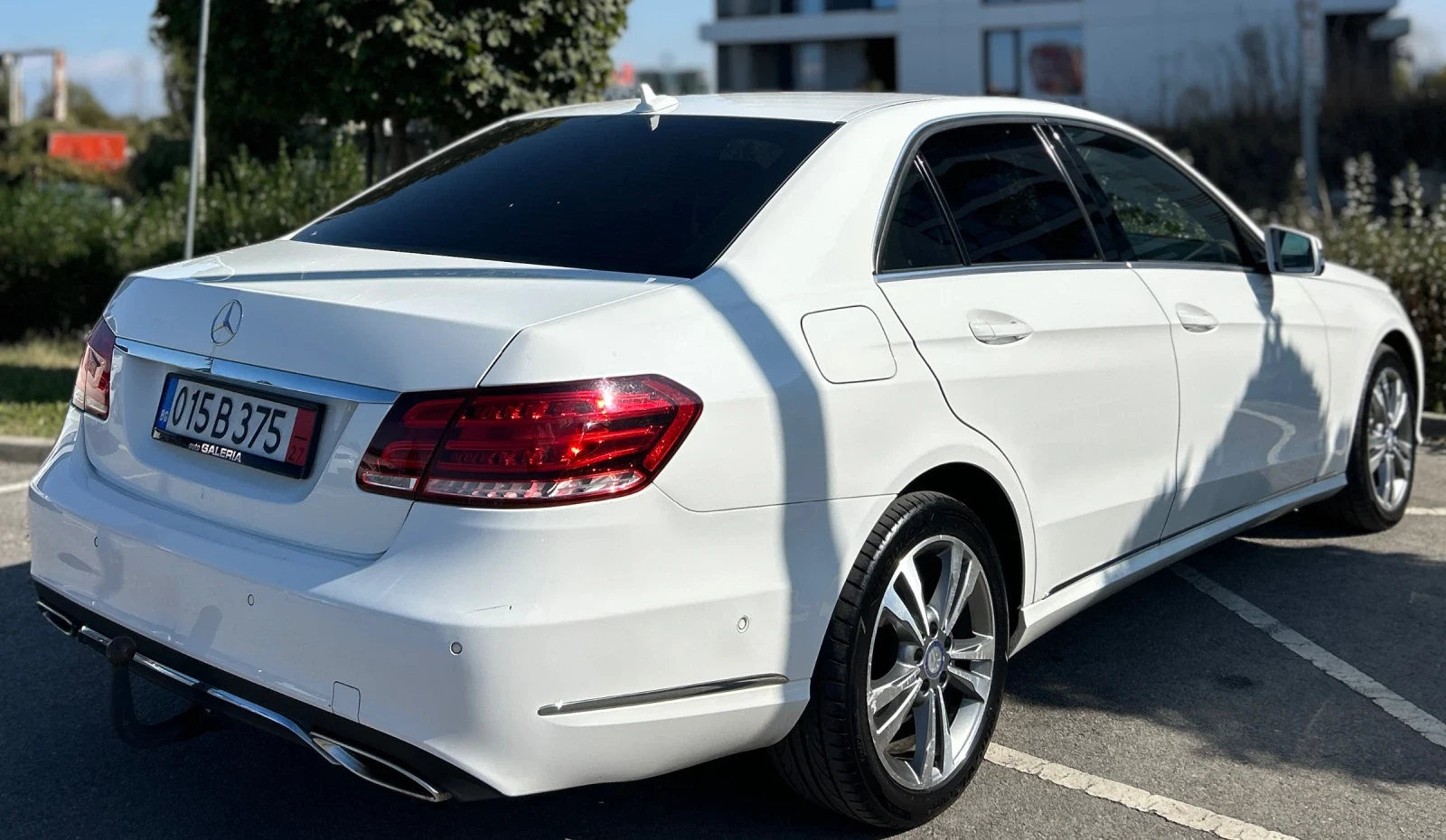 Mercedes-Benz E 220  - изображение 8