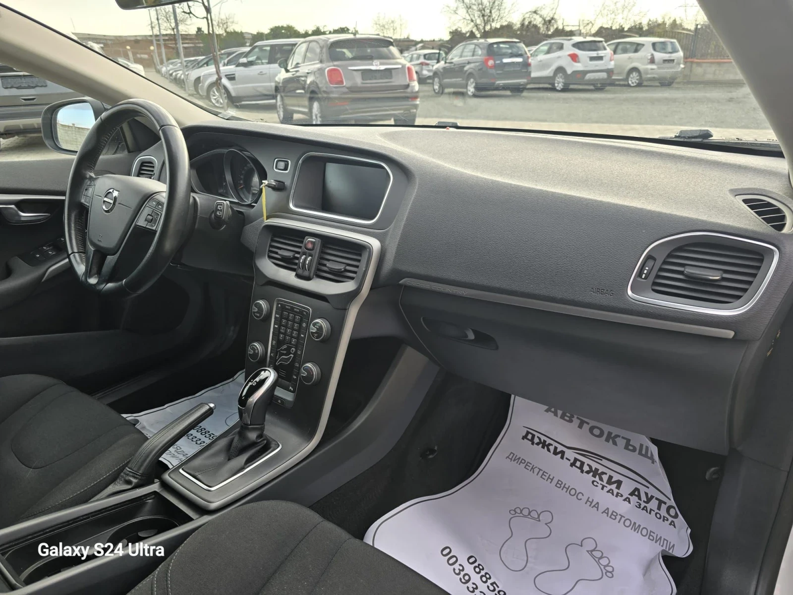 Volvo V40 Cross Country 2.0D euro6 - изображение 9