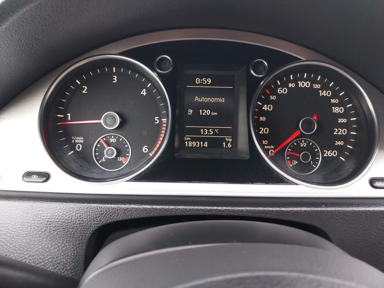 VW Passat 2.0 TDI* High Line*  | Mobile.bg   15