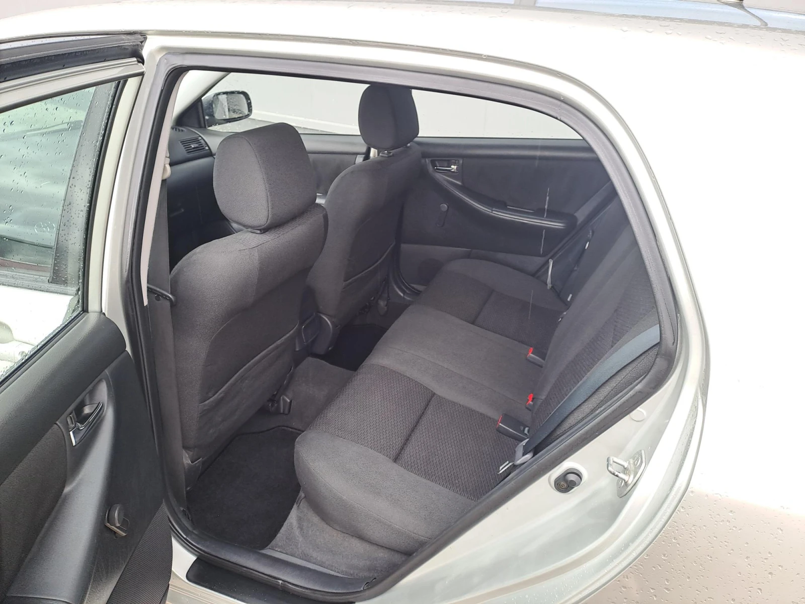 Toyota Corolla 1.4 VVT-I - изображение 8