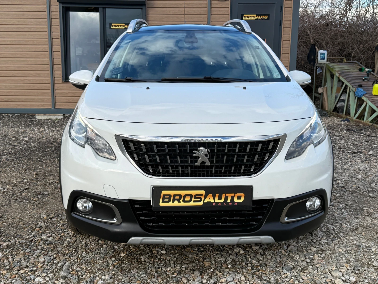 Peugeot 2008 Allure / 1.6HDI/ Pano / Camera | Mobile.bg � ����������� 7