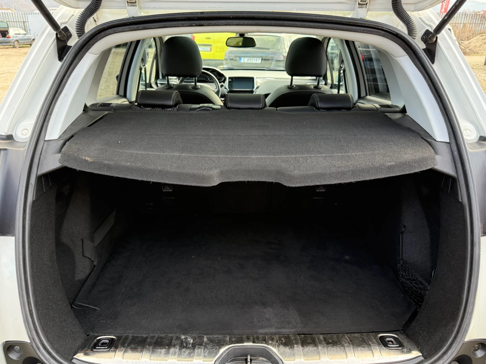Peugeot 2008 Allure / 1.6HDI/ Pano / Camera | Mobile.bg � ����������� 14