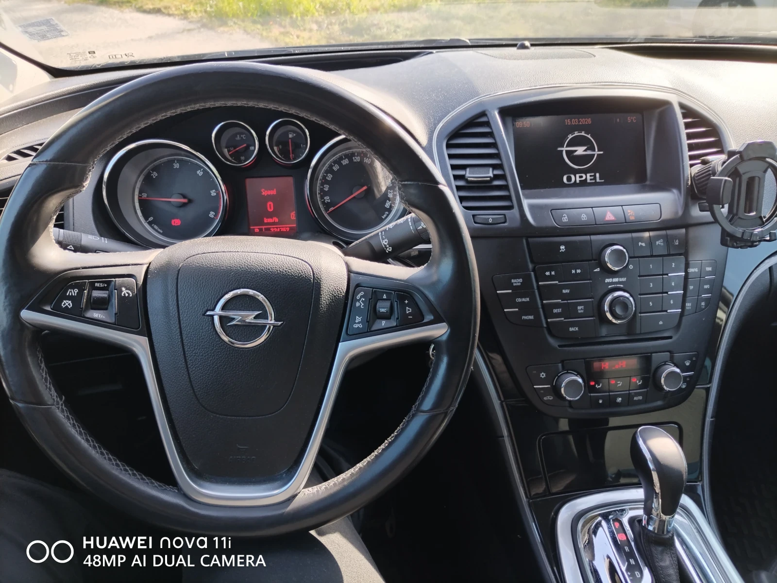 Opel Insignia, снимка 4 - Автомобили и джипове - 53844344