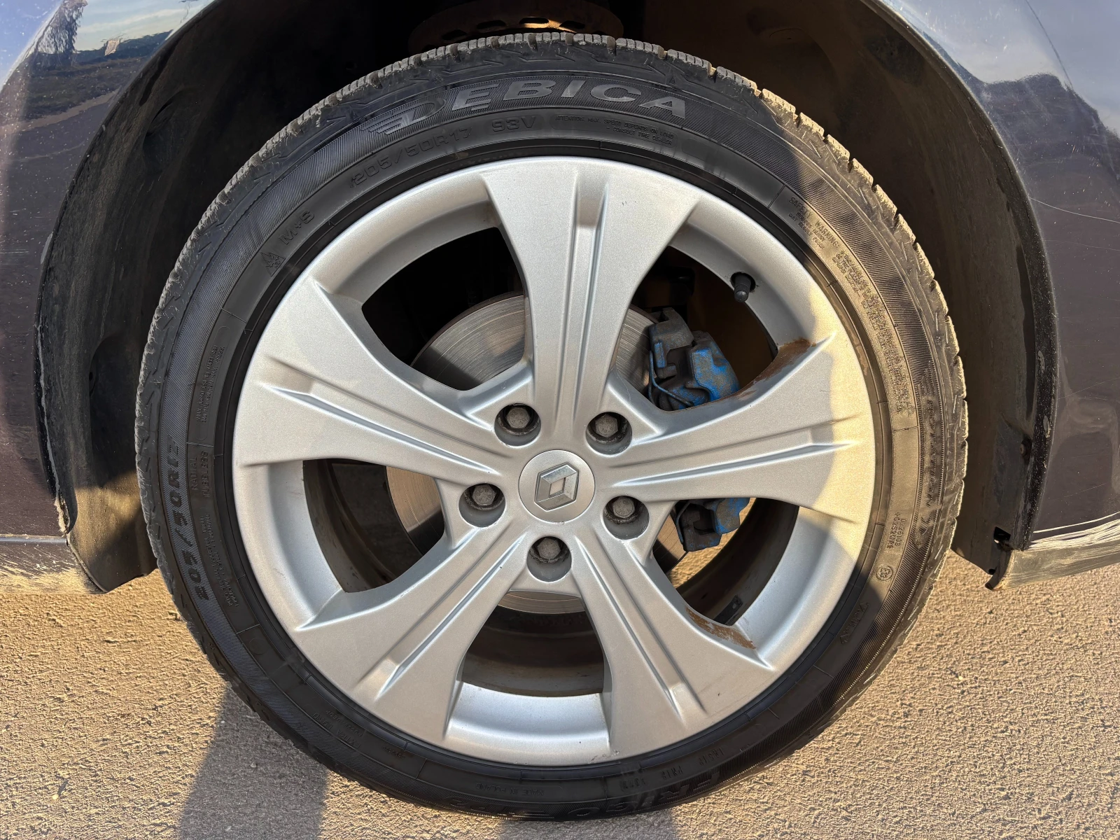 Renault Megane 1.6i 16V LPG, снимка 15 - Автомобили и джипове - 53907033