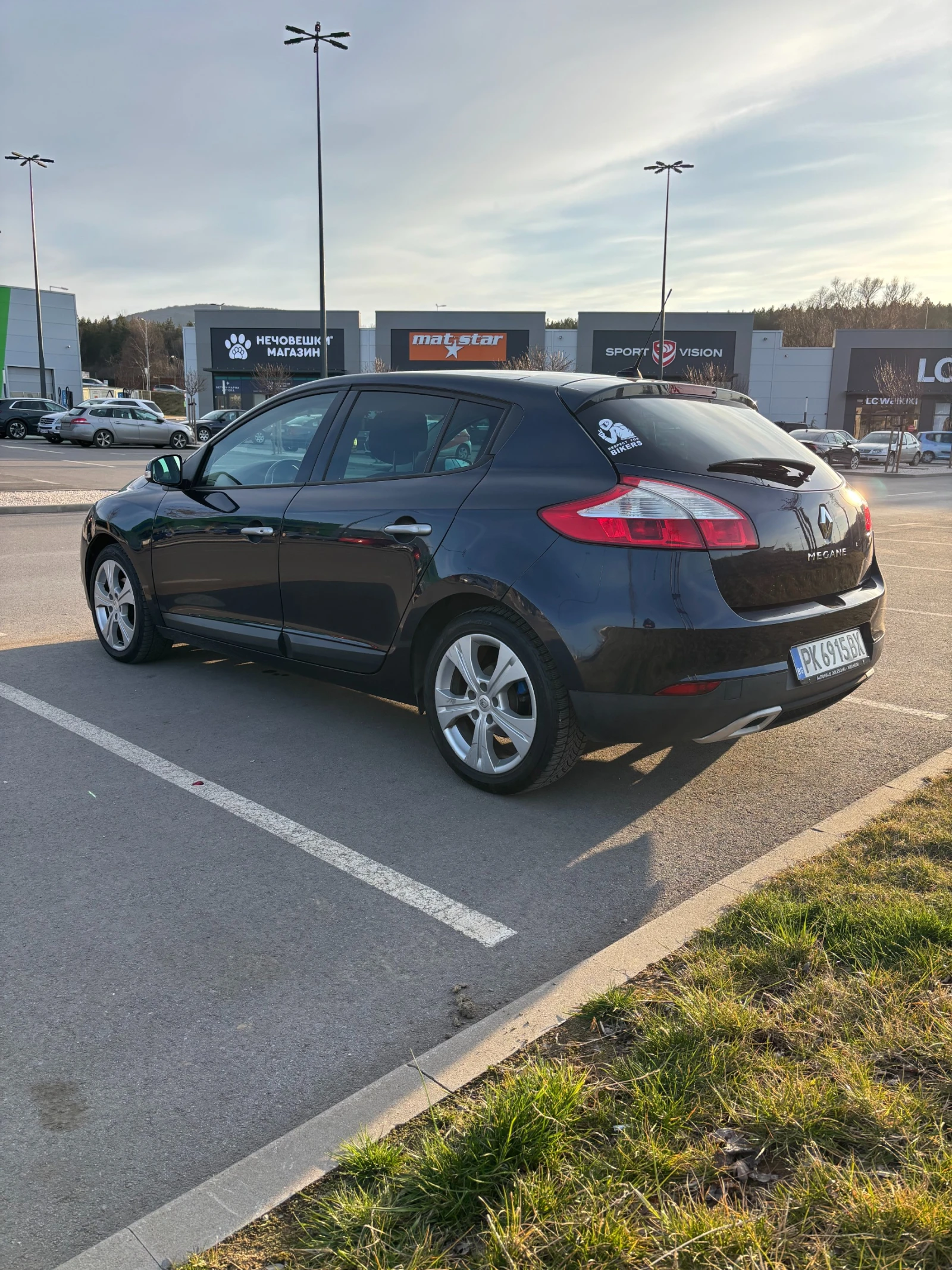 Renault Megane 1.6i 16V LPG, снимка 4 - Автомобили и джипове - 53907033