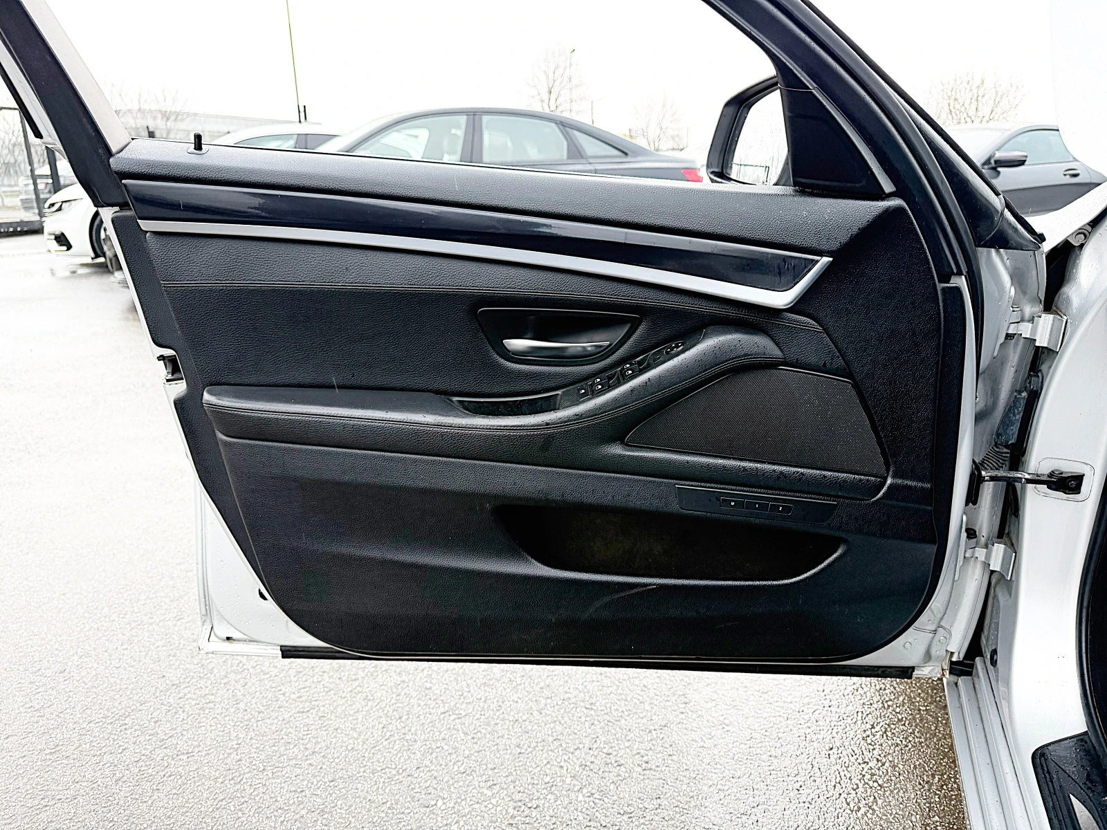 BMW 530 F10-HEAD UP-LED-BIXENON-NAVI-SPORT-GERMANIA, снимка 7 - Автомобили и джипове - 53933338