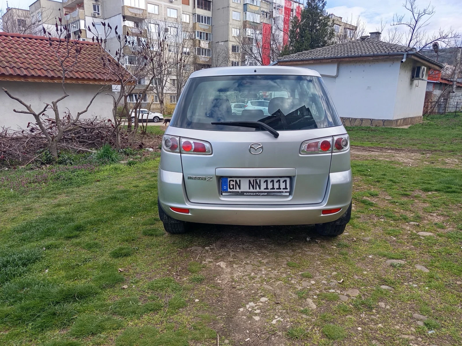 Mazda 2 1.25i, снимка 5 - Автомобили и джипове - 54045176