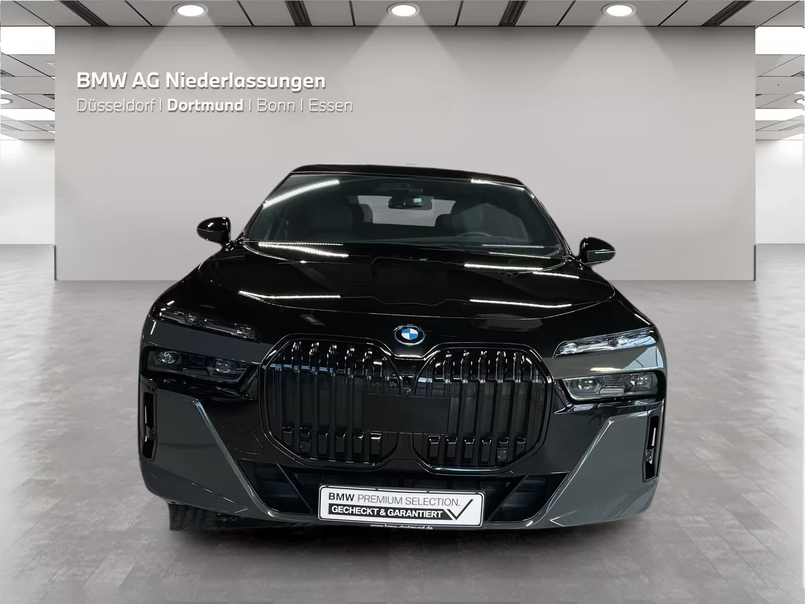 BMW i7 xDrive 60 M-Sport DISTRONIC 360* Massage Panorama | Mobile.bg � ����������� 2
