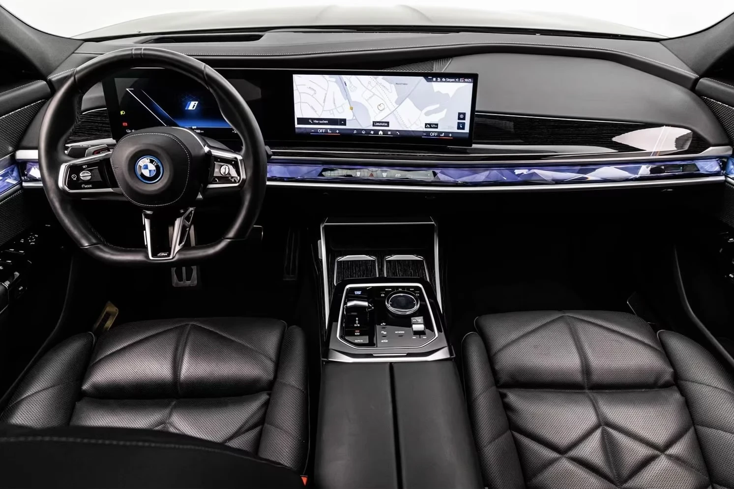 BMW i7 xDrive60 M Sport Pro HUD Pano B&W 21 Massage | Mobile.bg � ����������� 11