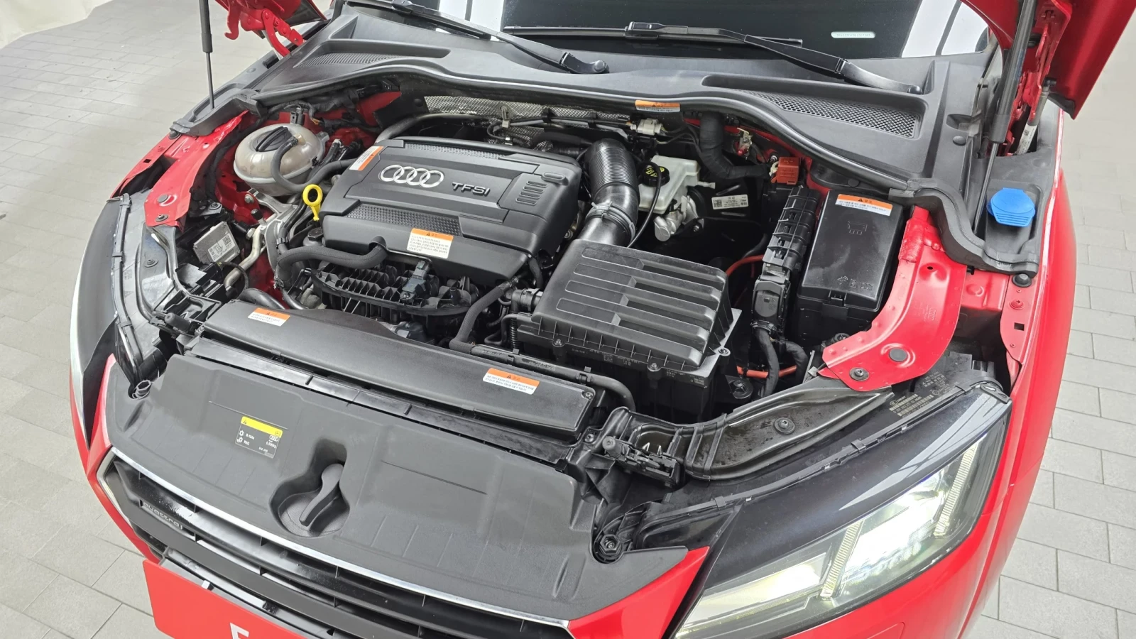 Audi Tt Coupe 45 TFSI Quattro, снимка 14 - Автомобили и джипове - 54426679
