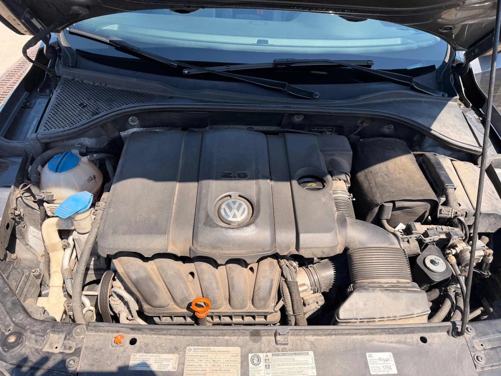 VW Passat SE, American edition, 2.5 Бензин/газ, снимка 10 - Автомобили и джипове - 54441311