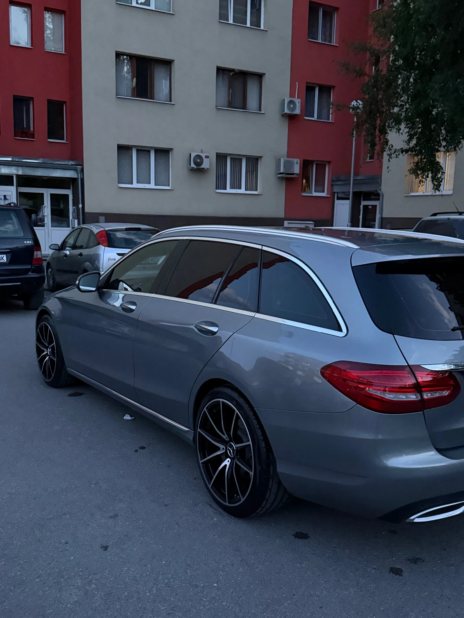 Mercedes-Benz C 220 Mercedes c220, снимка 5 - Автомобили и джипове - 54748370