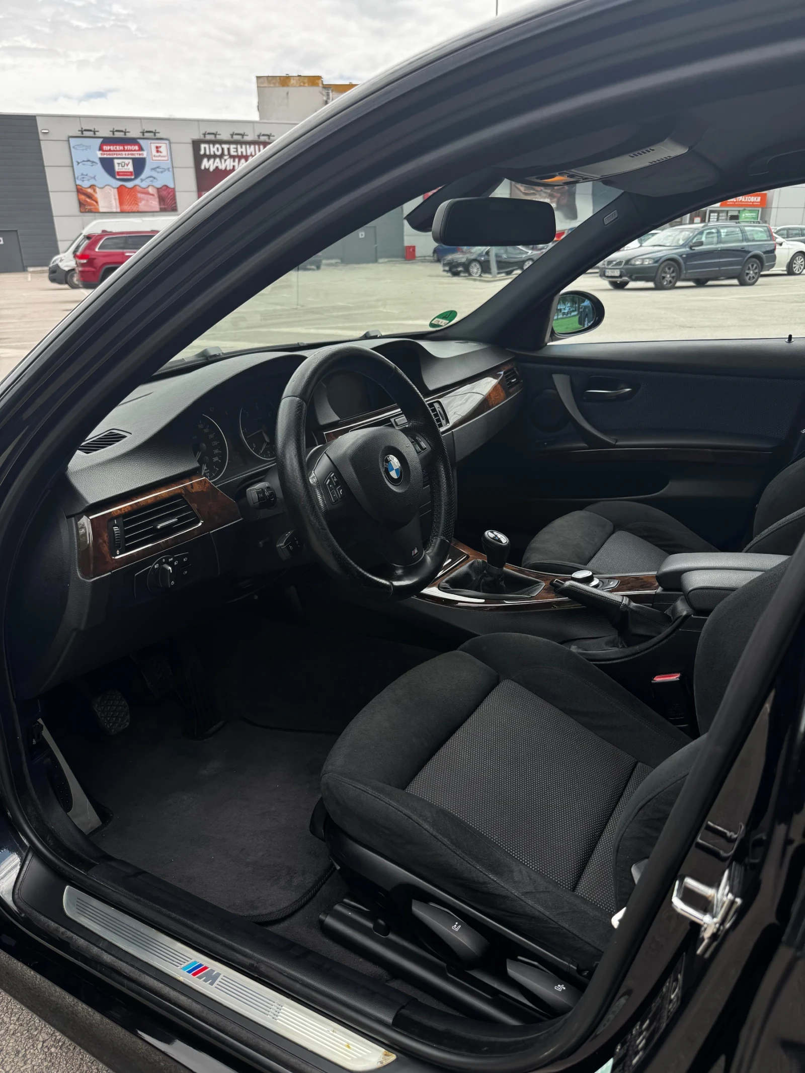 BMW 325 3.0d, М-пакет, ръчка, снимка 7 - Автомобили и джипове - 54760973