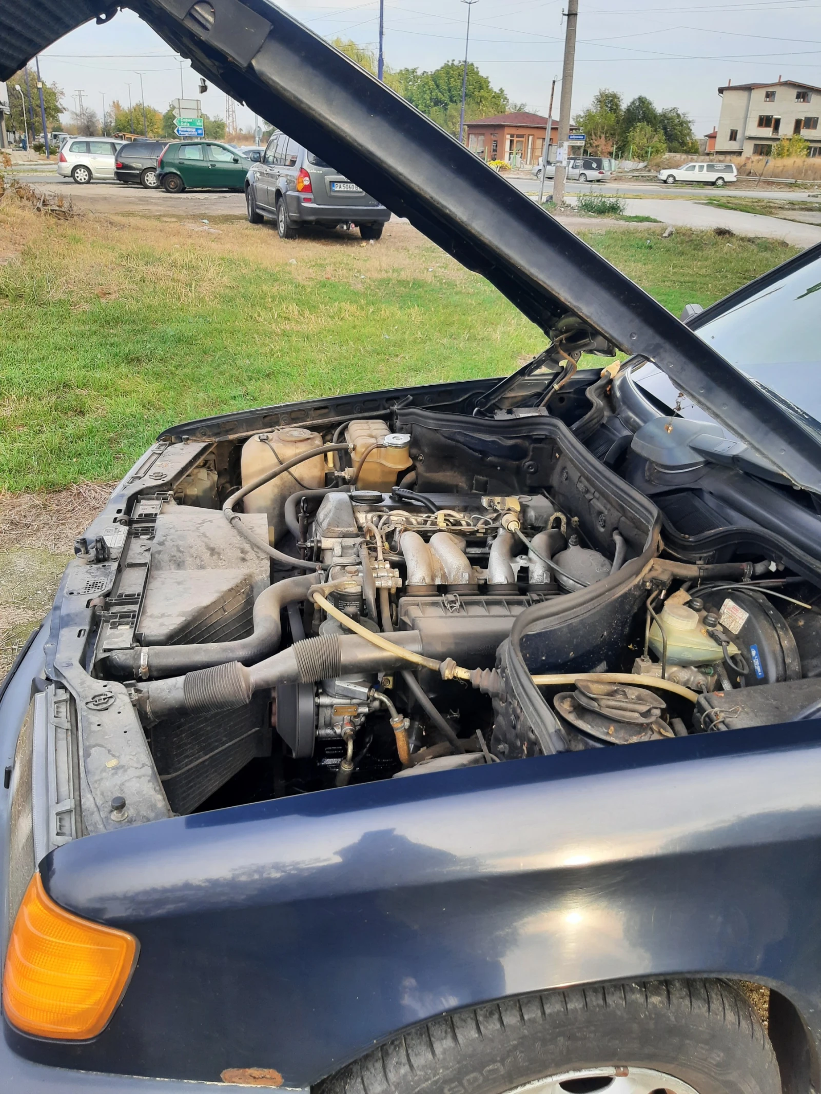 Mercedes-Benz 124 200 d, снимка 14 - Автомобили и джипове - 54767805