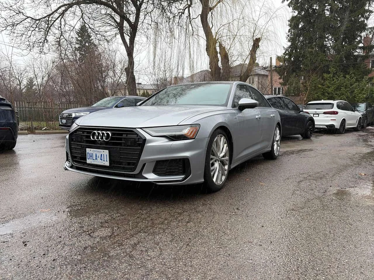 Audi A6 * B&O* ХЕД-ЪП* ДИСТРОНИК* 360* ОБДУХВАНЕ* 