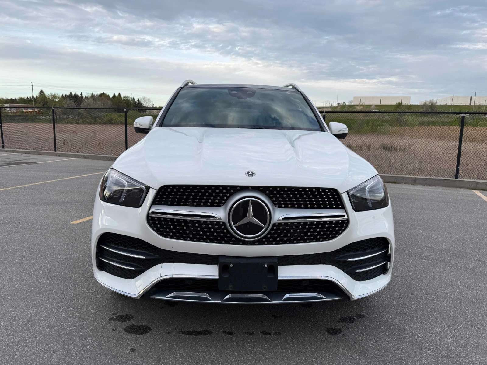 Mercedes-Benz GLE 450 УНИКАТ / ПАНОРАМА / CARFAX, снимка 2 - Автомобили и джипове - 54895416
