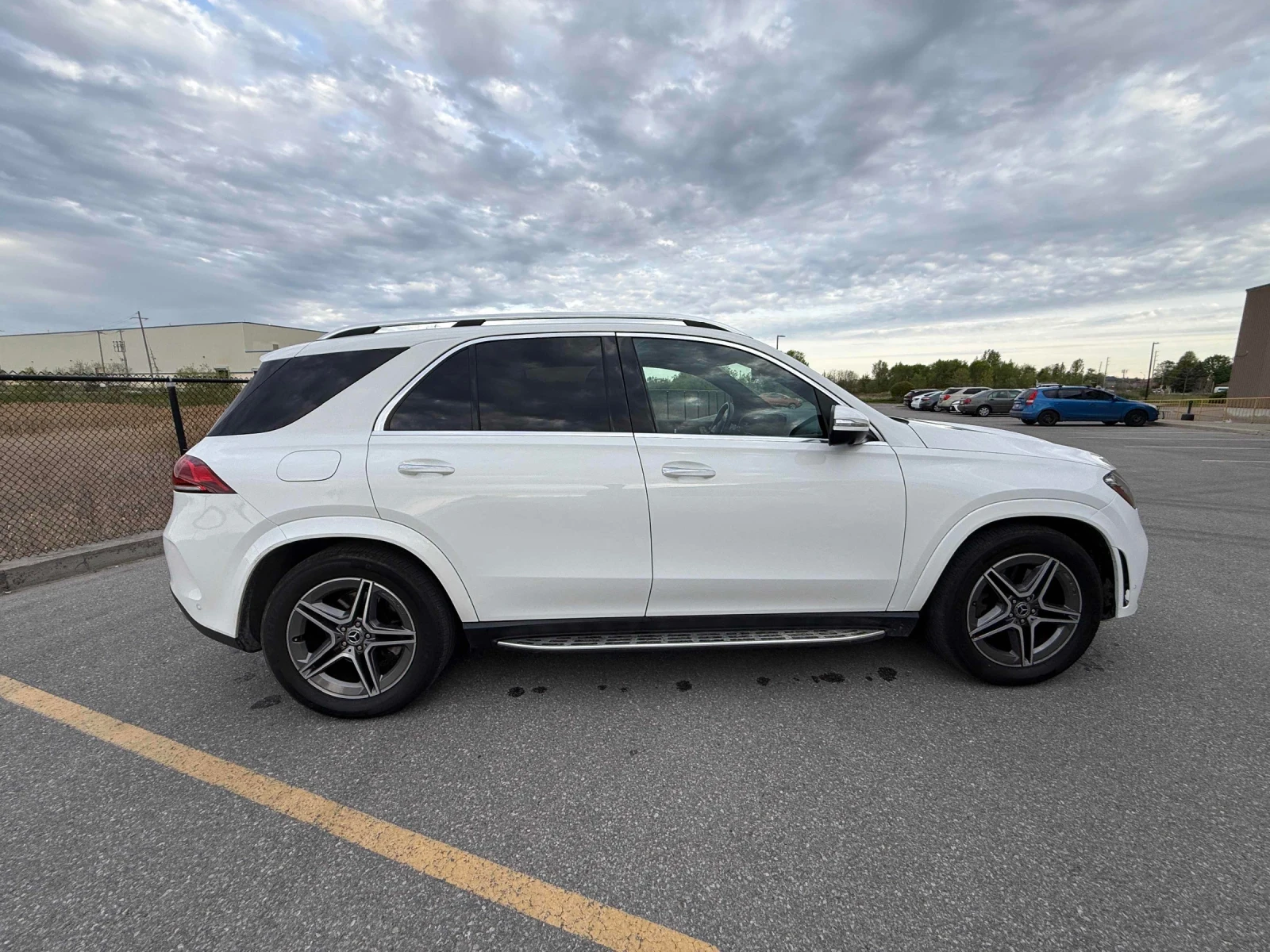 Mercedes-Benz GLE 450 УНИКАТ / ПАНОРАМА / CARFAX, снимка 3 - Автомобили и джипове - 54895416
