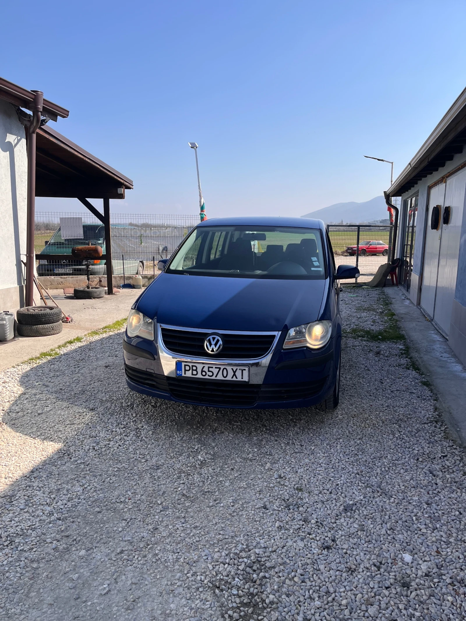 VW Touran, снимка 5 - Автомобили и джипове - 55596522