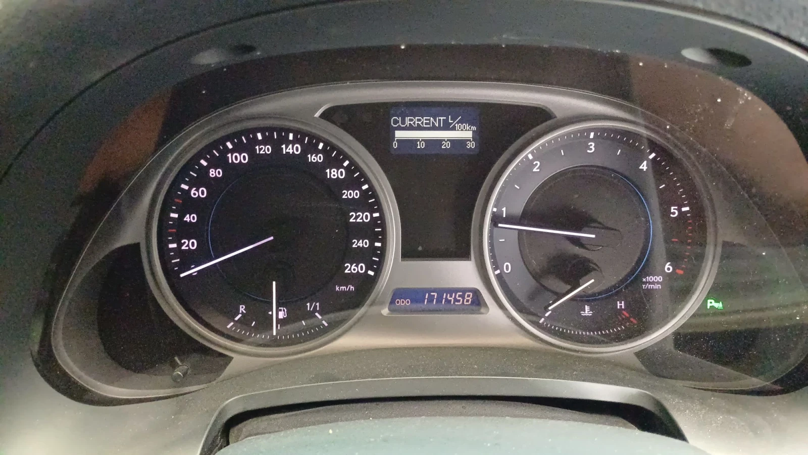 Lexus IS 220d КОЖА, КЛИМА, НАВИ, ПОДГРЕВ, КАМЕРА, ПАРК, АВТОПИЛО, снимка 8 - Автомобили и джипове - 56018171