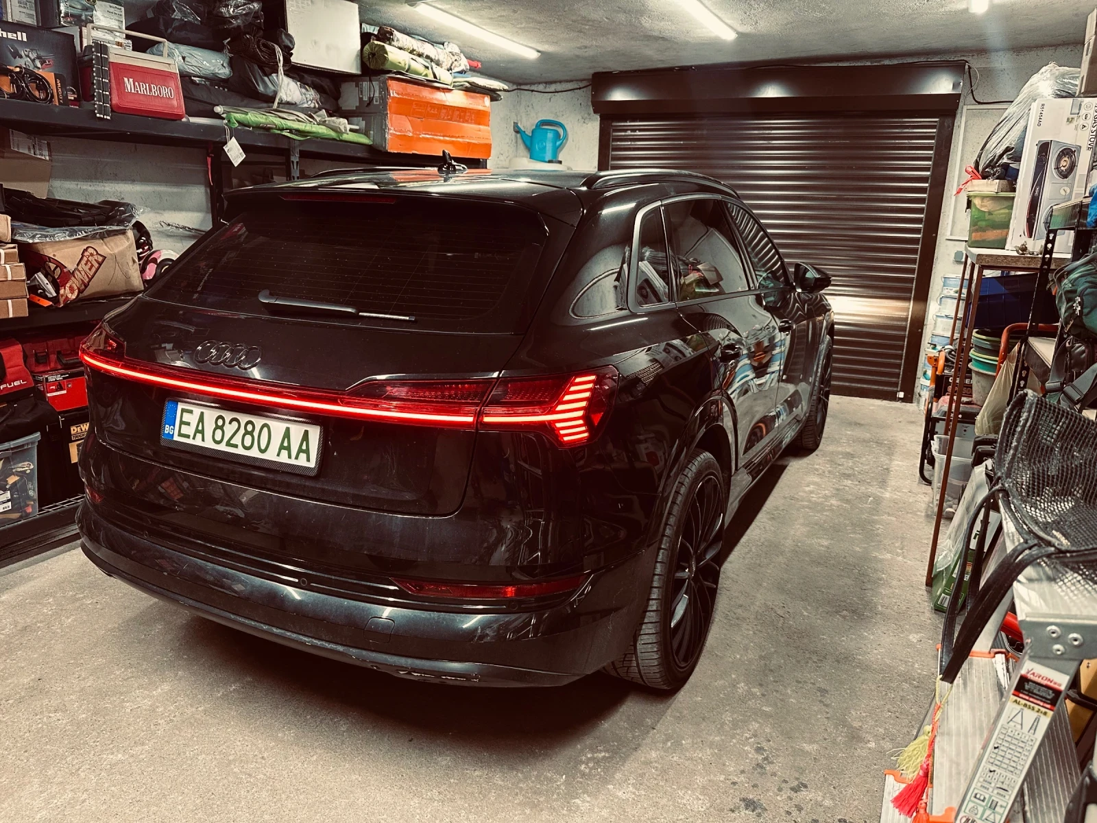 Audi E-Tron 50 Premium Quattro Q8 , снимка 7 - Автомобили и джипове - 56121272