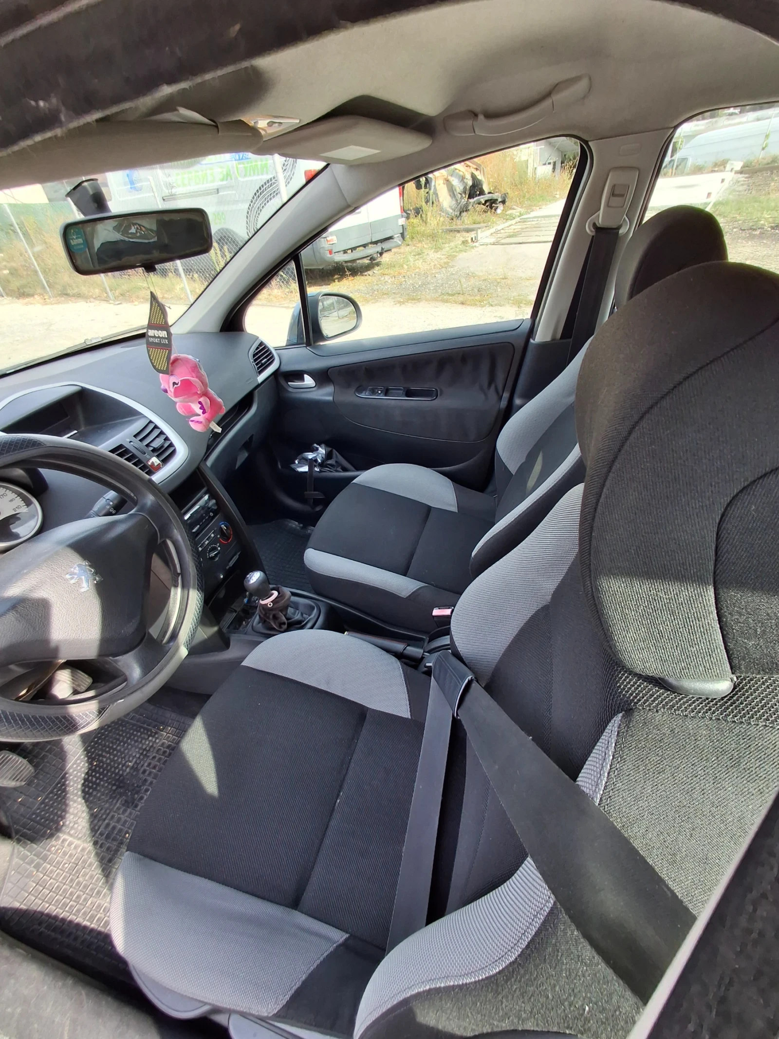 Peugeot 207 1, 4 HDI, 68к.с., снимка 10 - Автомобили и джипове - 56156433