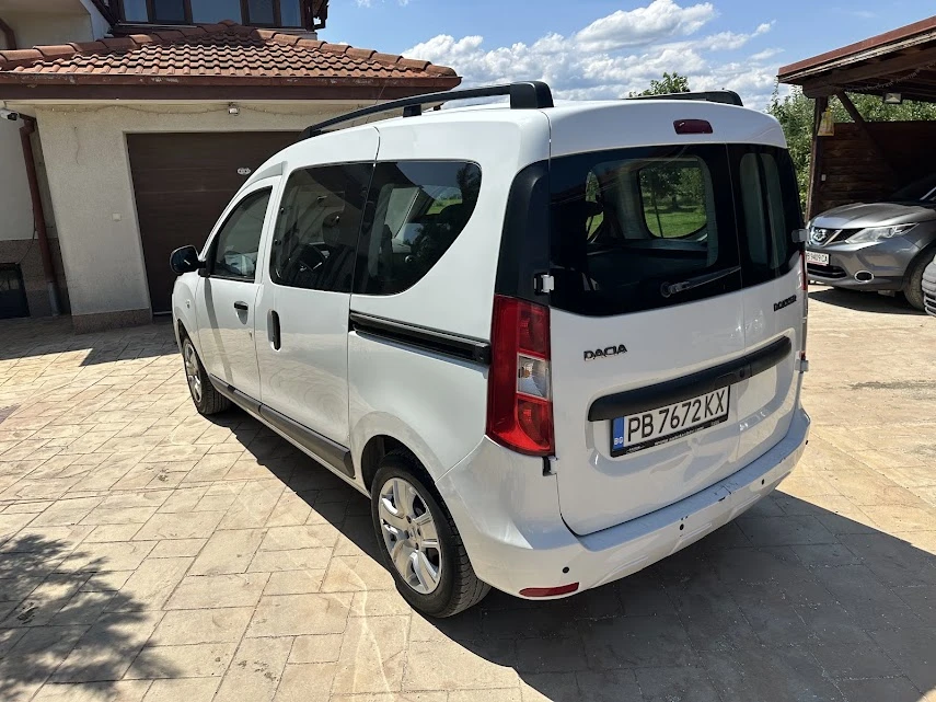 Dacia Dokker, снимка 3 - Автомобили и джипове - 56171032