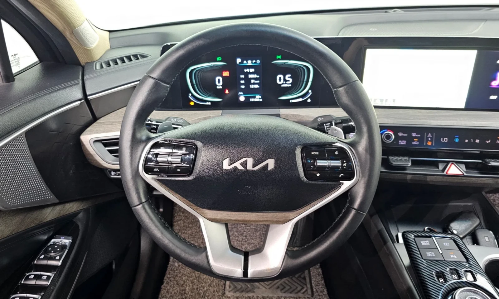 Kia K8, снимка 17 - Автомобили и джипове - 56566006