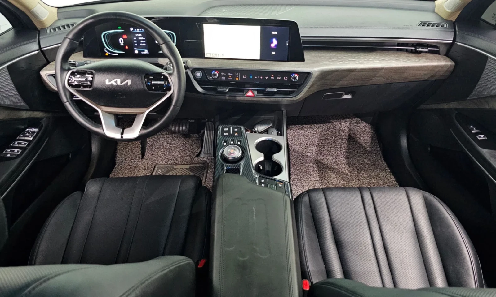 Kia K8, снимка 9 - Автомобили и джипове - 56566006
