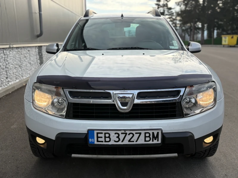 Dacia Duster 1.6i ГАЗ ИНЖЕКЦИОН-ПЕРФЕКТНА!!, снимка 7 - Автомобили и джипове - 49004576