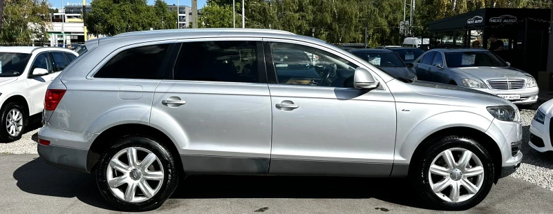 Audi Q7 3.0TDI 233HP QUATTRO S LINE, снимка 4 - Автомобили и джипове - 51723125