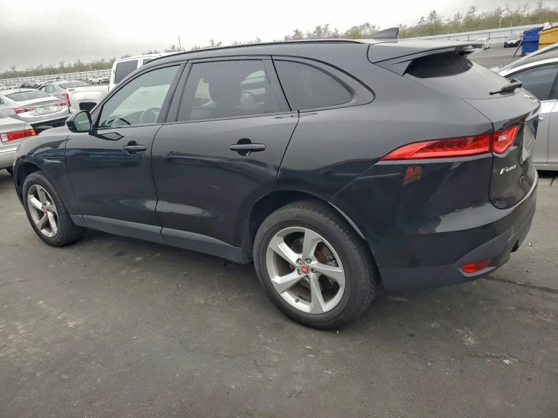 Jaguar F-PACE PREMIUM* CARFAX* АВТОЛИЗИНГ, снимка 3 - Автомобили и джипове - 52911513