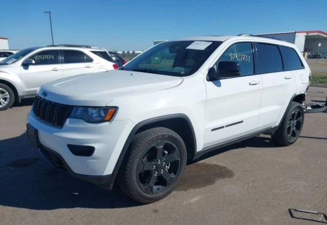 Jeep Grand cherokee UPLAND 4X4 * Крайна цена 31 600 лв* , снимка 3 - Автомобили и джипове - 48206888