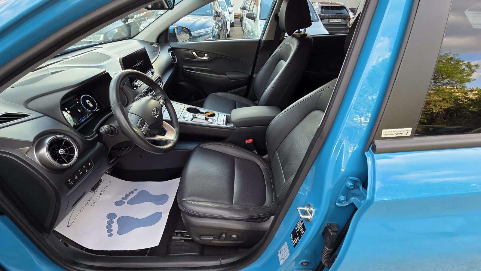 Hyundai Kona 64KWh/Premium/SOH100%/Blue Link - изображение 7