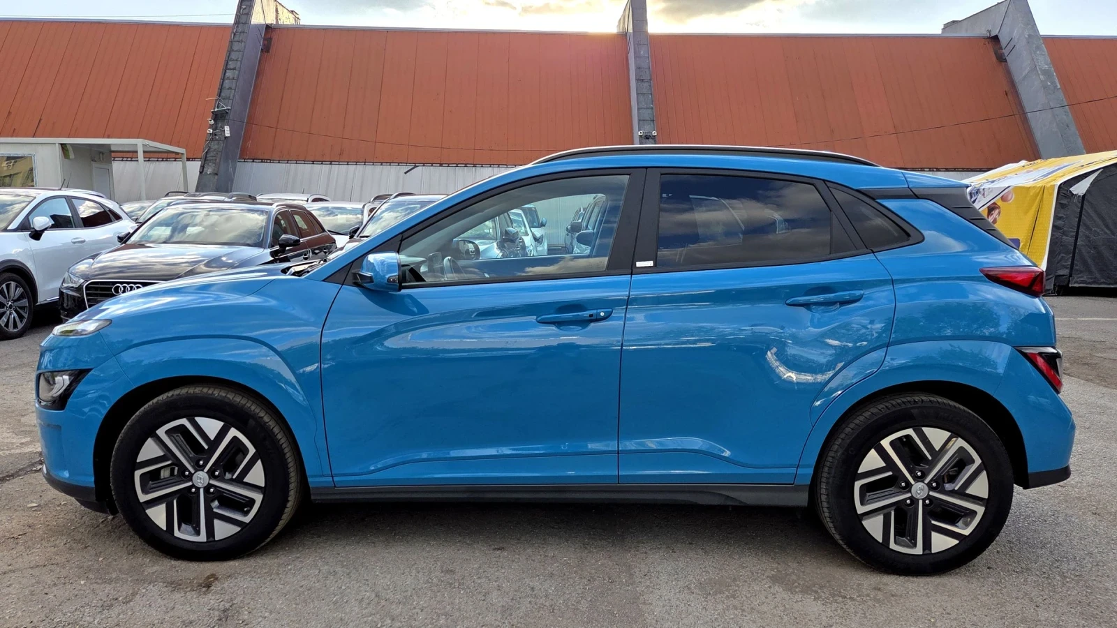 Hyundai Kona 64KWh/Premium/SOH100%/Blue Link - изображение 5