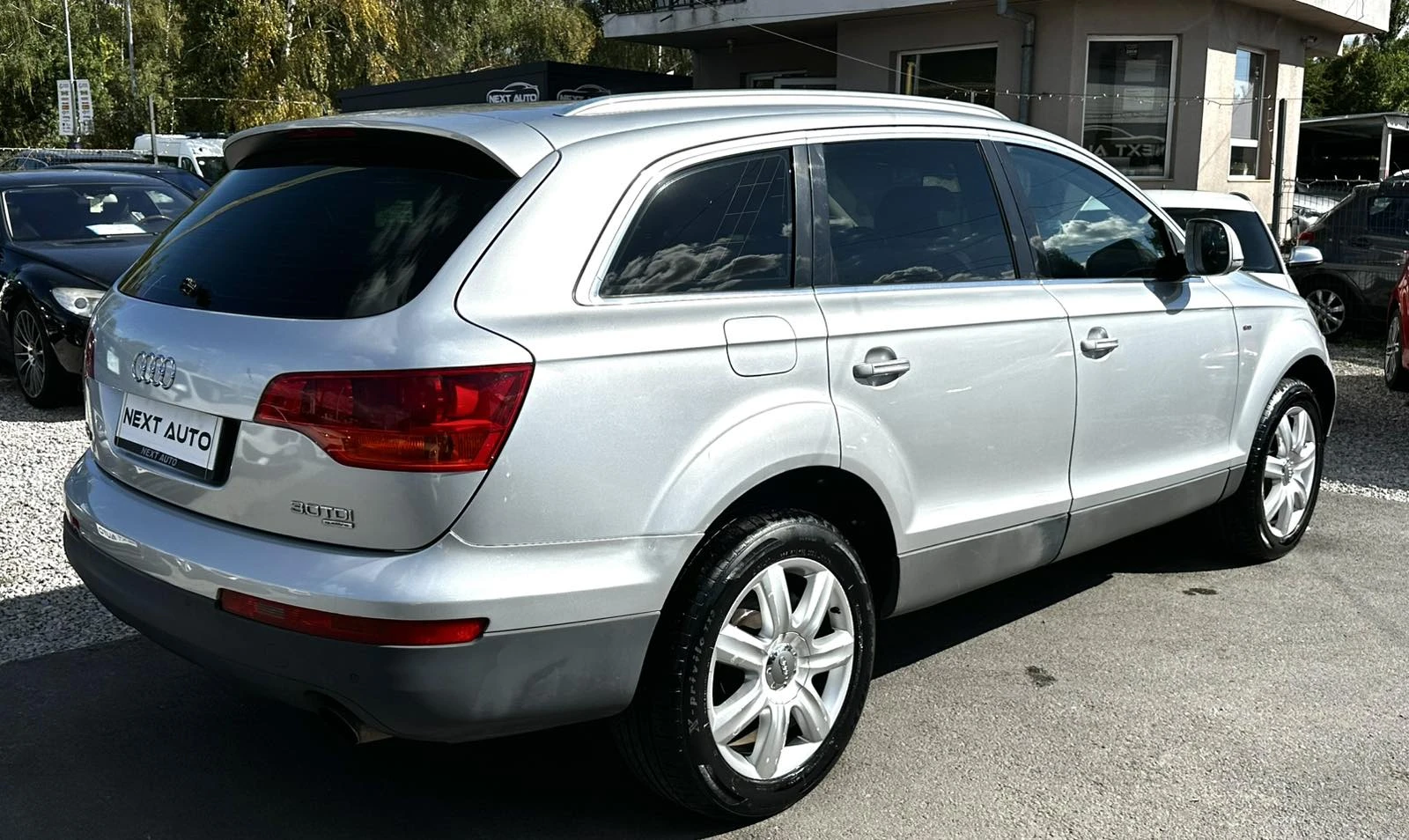 Audi Q7 3.0TDI 233HP QUATTRO S LINE - изображение 5
