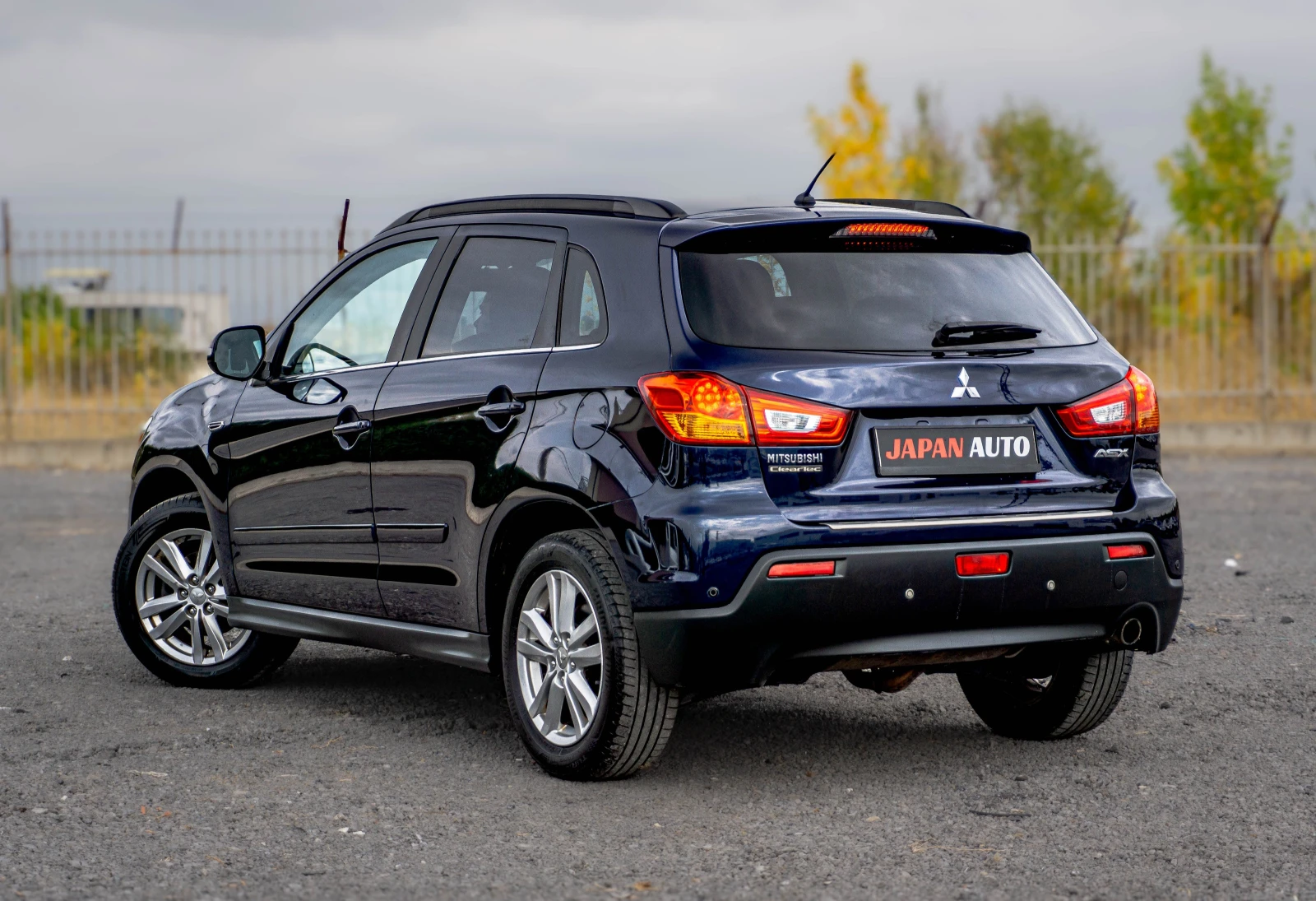 Mitsubishi ASX 1.6i 117hp С ГАРАНЦИЯ!!! KEYLESS | PANO | ТОП!  - изображение 6