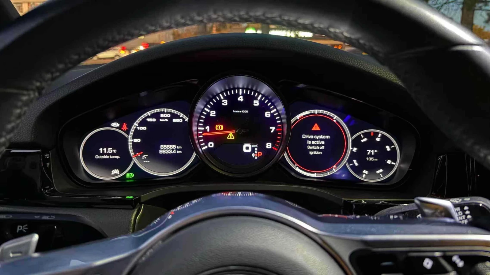 Porsche Cayenne  * * CARFAX * * АВТО КРЕДИТ * *  - изображение 6