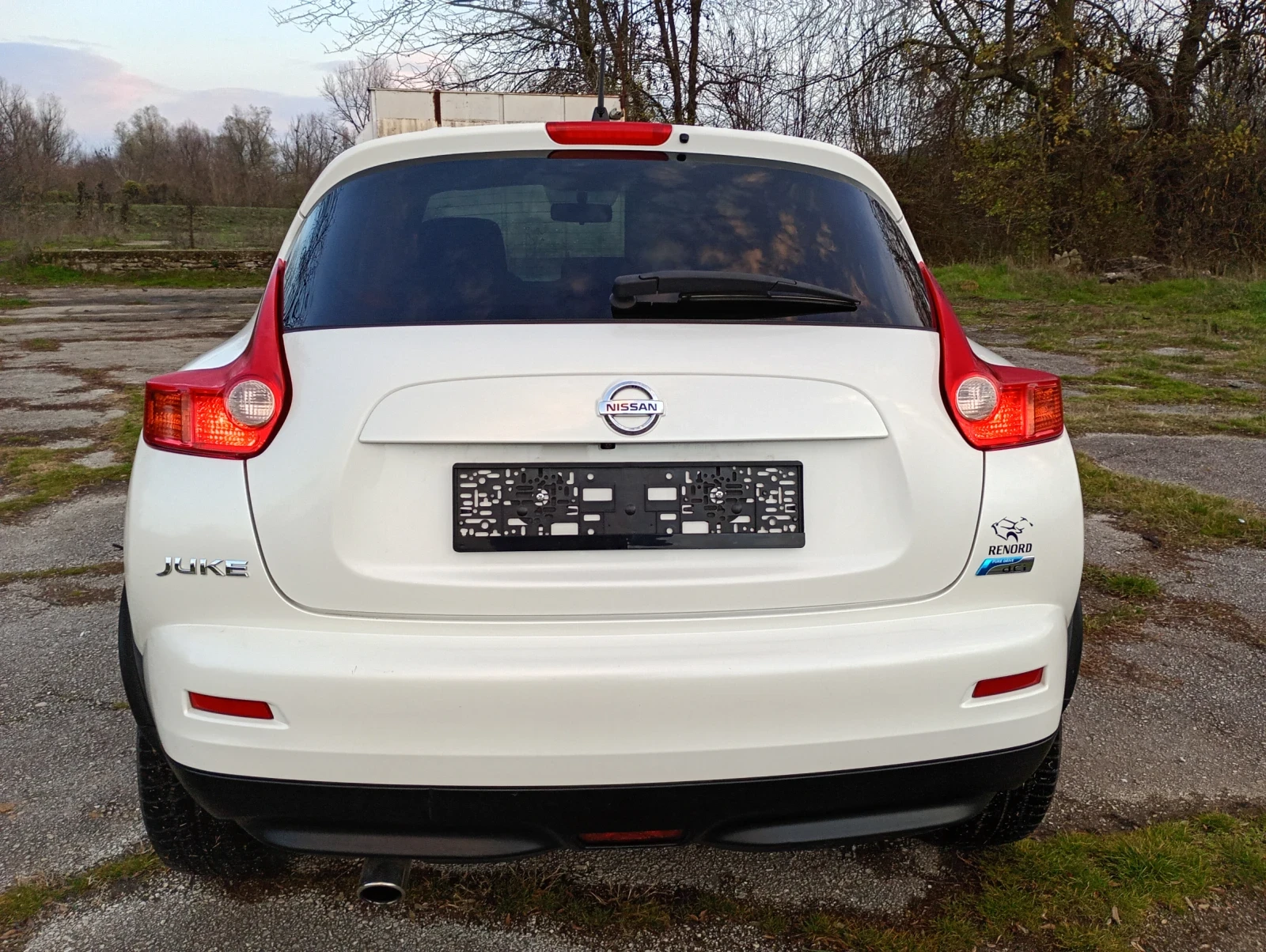 Nissan Juke 1.5d, нави, камера  - изображение 8