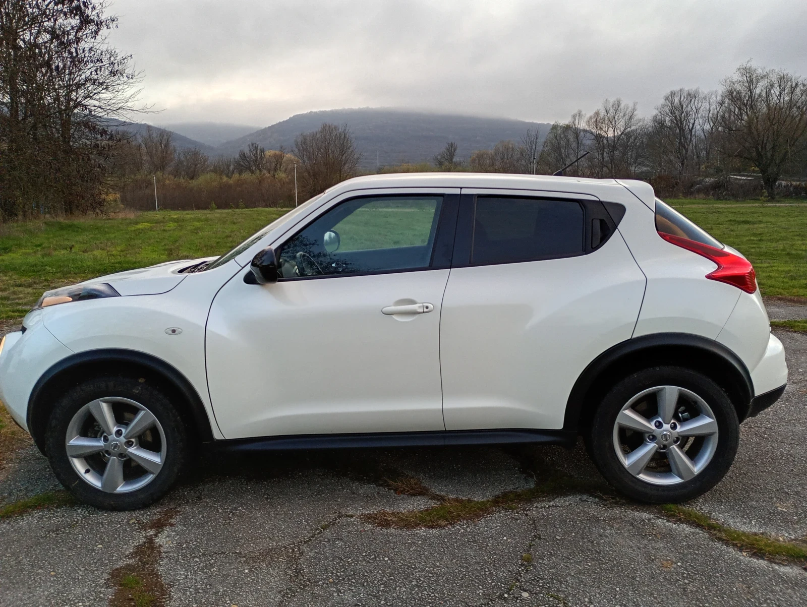 Nissan Juke 1.5d, нави, камера  - изображение 4