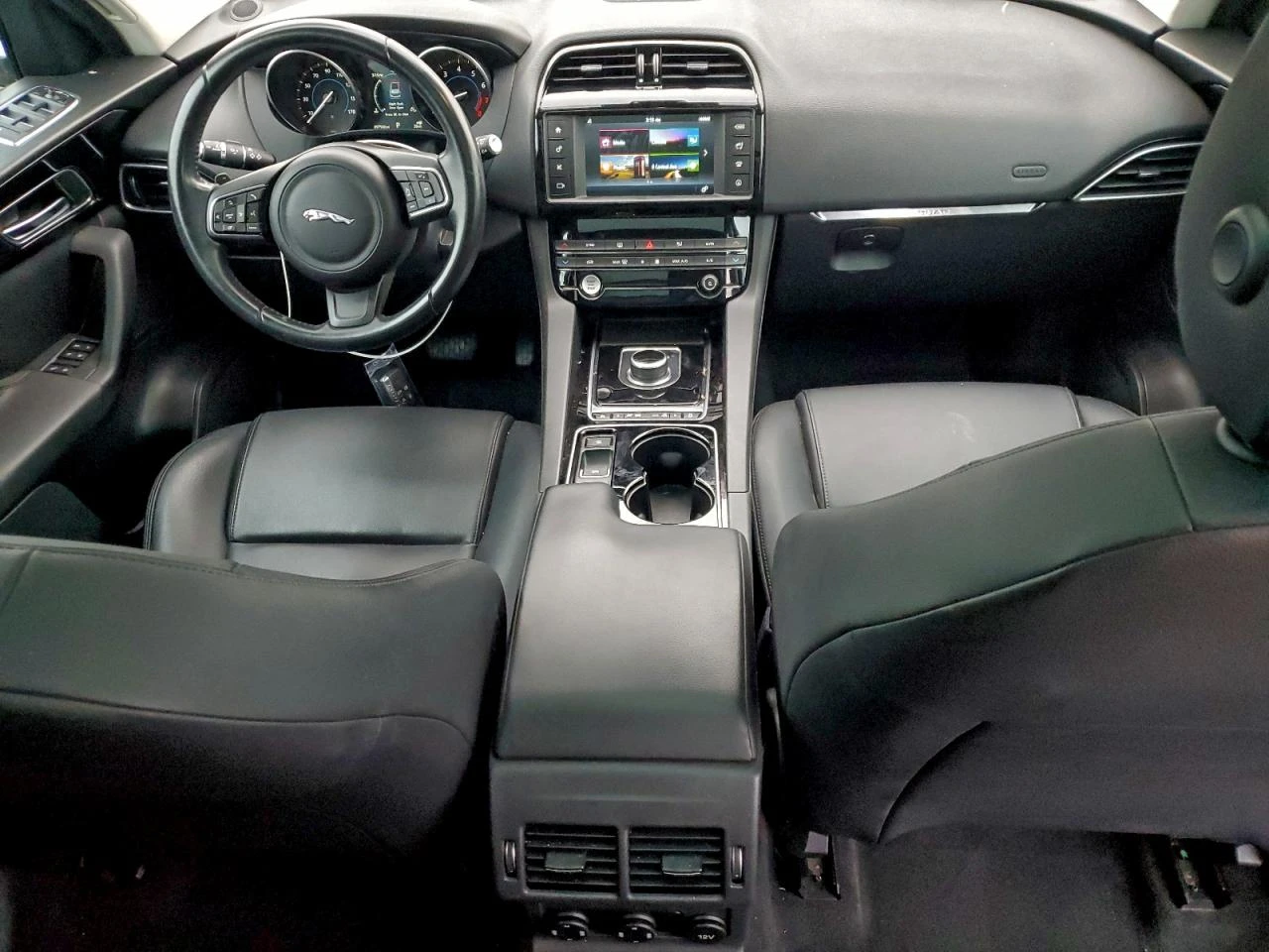 Jaguar F-PACE PREMIUM* CARFAX* АВТОЛИЗИНГ - изображение 8